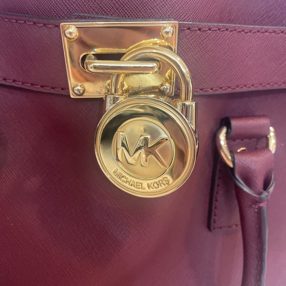 Michael Kors Medium Hamilton Satchel - Picture 2 of 8